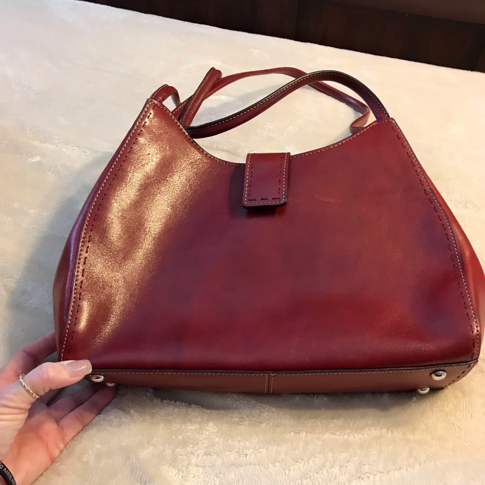 Fossil shoulder bag. Red.